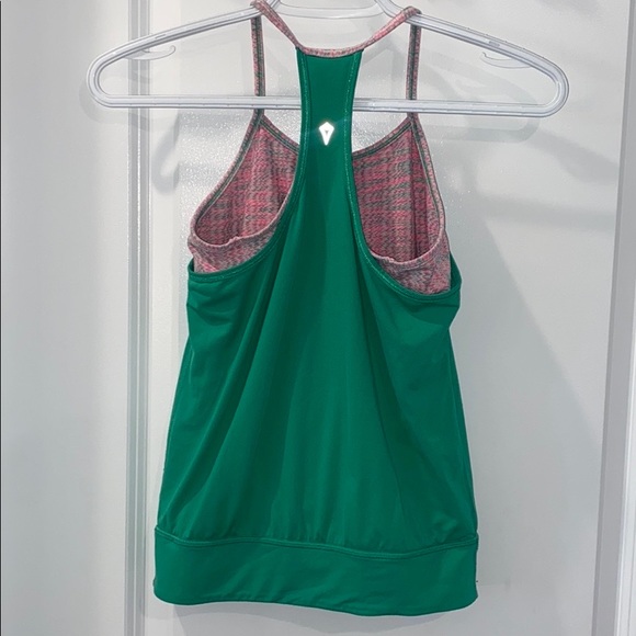 Ivivva tank - Picture 3 of 3